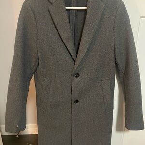 Zara Men’s Gray Wool Coat
